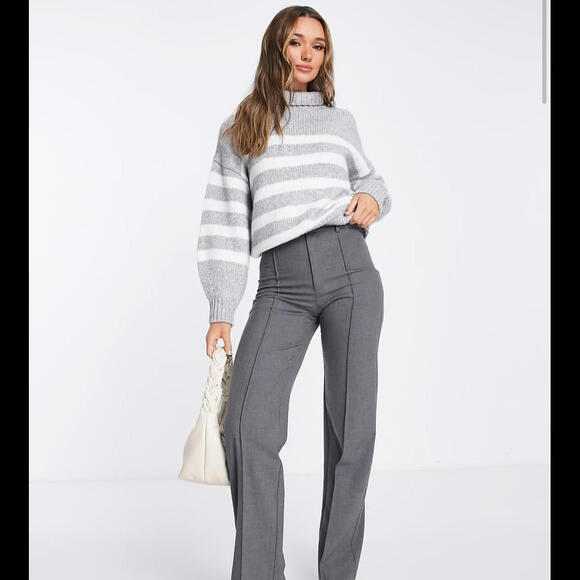 *ASOS Design Women's Striped Mock Neck Sweater Size 8 Gray White Casual - Picture 1 of 15